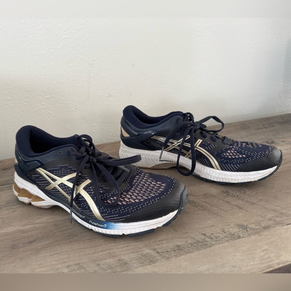 ASICS Women’s Gel-Kayano 26